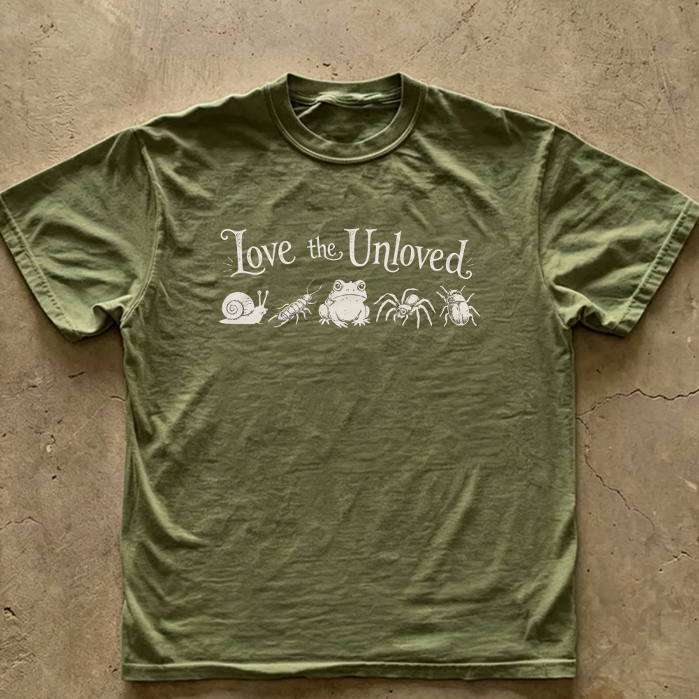 Love The Unloved Snail Insect Frog Spider Bug Graphic T‑Shirt Casual Cotton Vintage Text Print Creepy Cute Wildlife Nature Tees