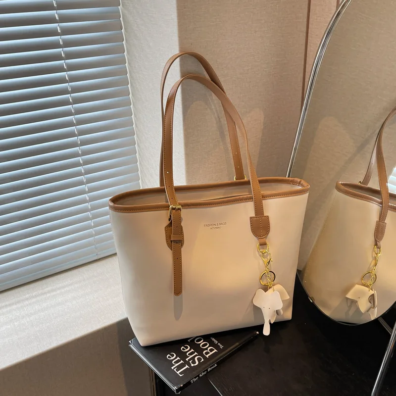 

​ ​ Большая большая сумка 2025 года, женская модная сумка на плечо для студентов колледжа, просторная пригородная рабочая сумка, элегантная сумка для книг ​