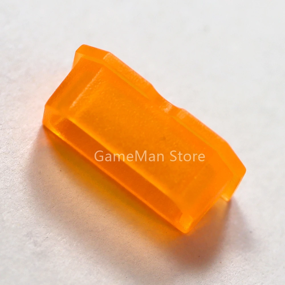 2 ชิ้นหลากสีฝุ่นสําหรับ Gameboy GB เกมคอนโซลเปลือกฝุ่นปลั๊กปุ่มพลาสติกสําหรับ GB DMG 001