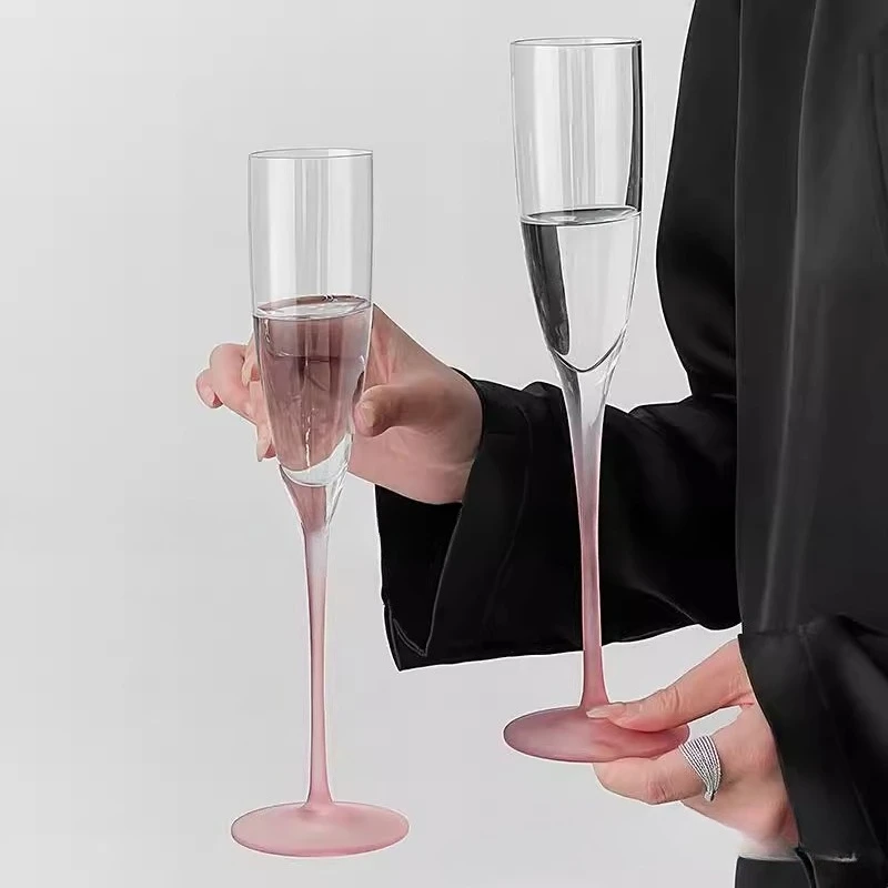 High Aesthetic Frosted Powder Champagne Glass,French Home High Footed Glass Red Wine Glass,Ladies' Party Sparkling Wine Glass