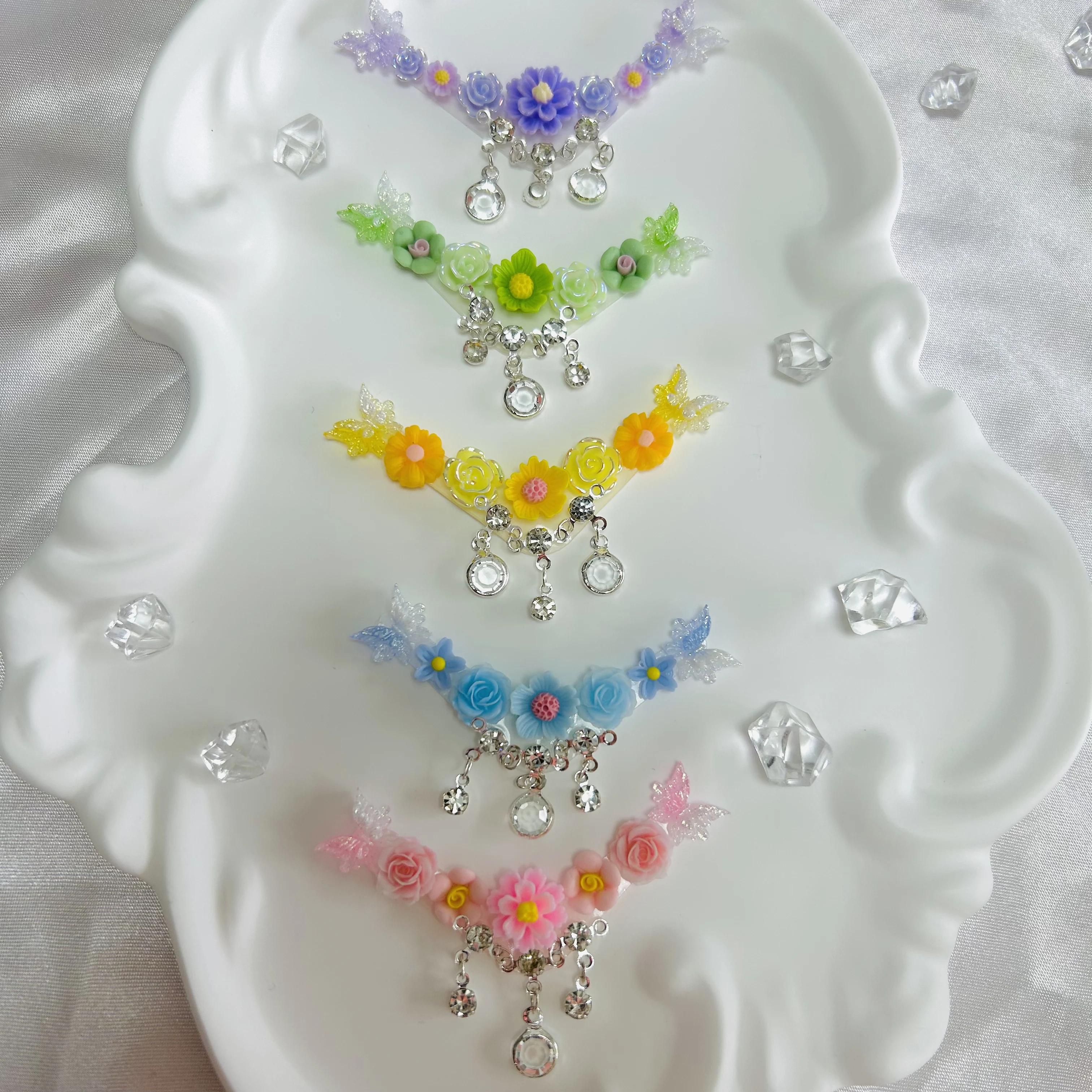Festival Face Jewelrys Rhinestones Adhesive Crystal Face Gem Stickers DIY Face Painting Forehead Tattoo Stickers Friend For Girl view 6