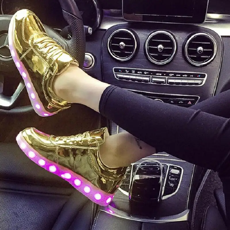 RayZing moda scarpe Unisex Led per adulti Schoenen uomo Casual Chaussures Lumineuse Light Up Shoes lover luminoso oro argento