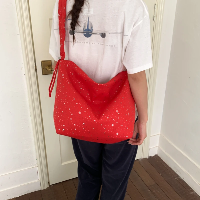 

Design Trendy Glitter Hobo Bag with Starry Perfect Crossbody Bags for Evening Parties and Night Outing Ruched Strap Shoulder Bag