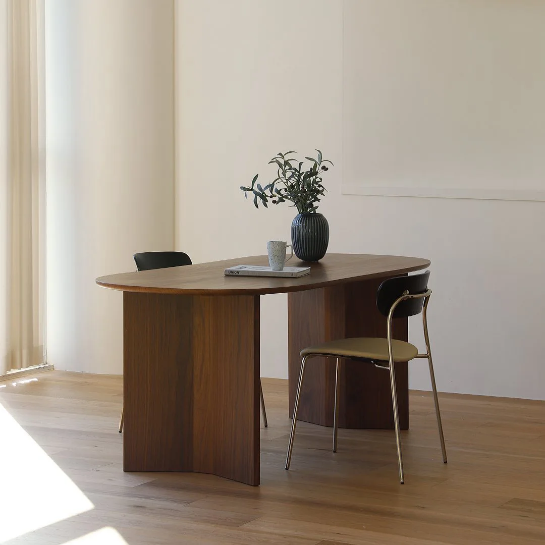 Nordic ash wood solid wood dining table, simple modern small apartment oval household multi-person negotiation dining table