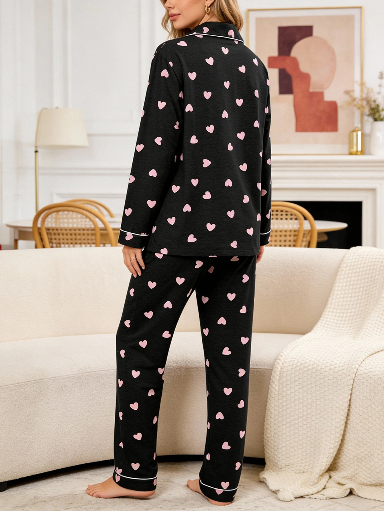 Women's home sleepwear set, heart-shaped printed sleepwear set, comfortable long sleeved top and pants