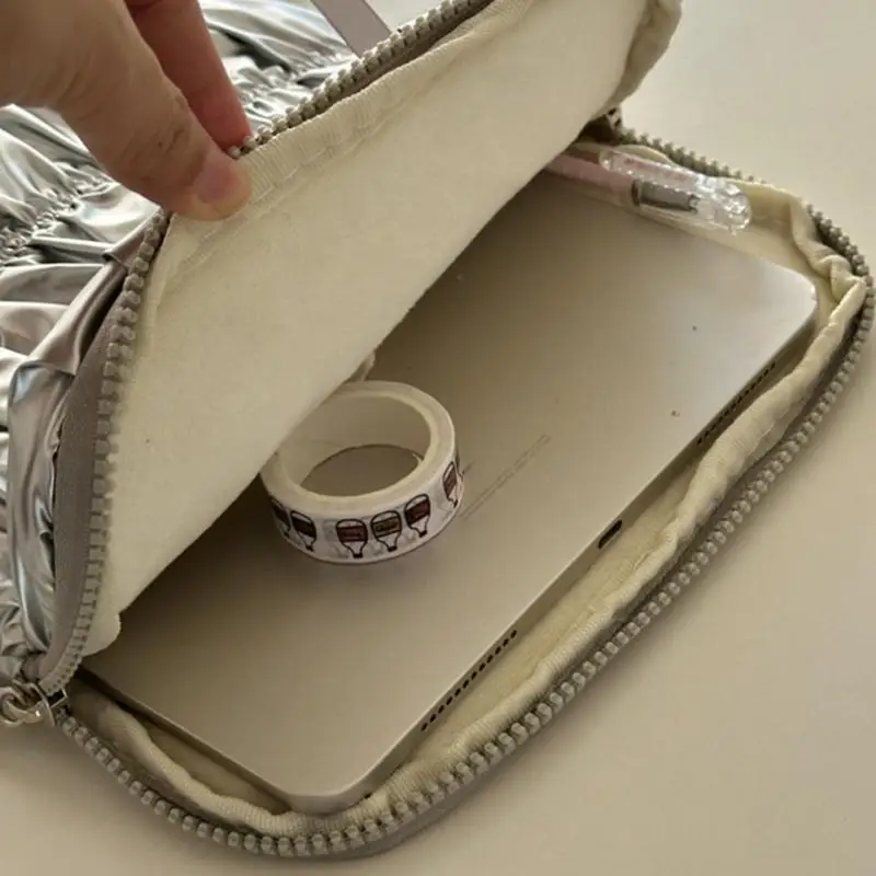Versatiled Computer Sleeve Case With Padded Compartment Embroidered Finish 