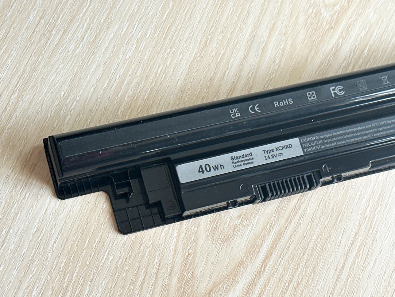 40Wh XCMRD Laptop Battery for Dell Inspiron 15 3000 Series 3521 3531 3537 15R 5537 5521 17R 17 3721 3737 5737 14R 3421 5421 7447