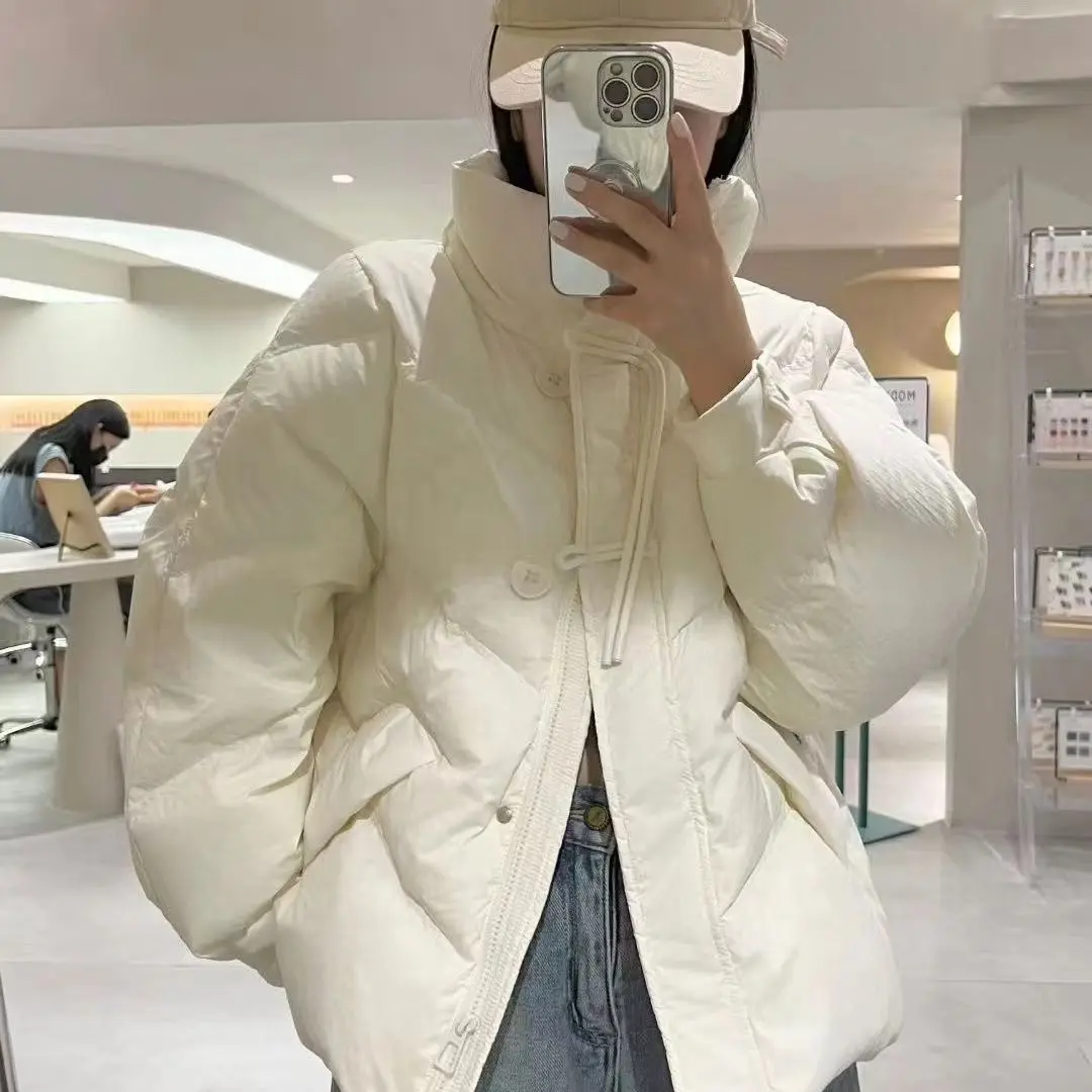 

Female Stand Collar Short Thicken Bread Jacket 2023 Fashion Warm White Duck Down Jacket Women's Loose Casual Zipper Outerwear