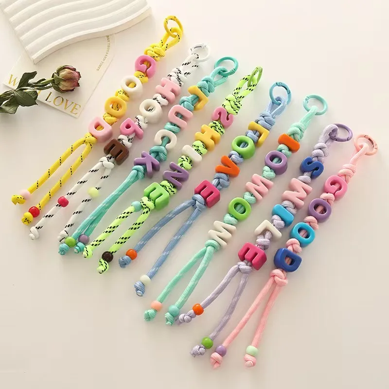 

50pcs/lot Handmade Acrylic Letter Keychain Alphabet Woven Rope Keyring Bags Clothing Pendant Decoration Good Love Key Chain
