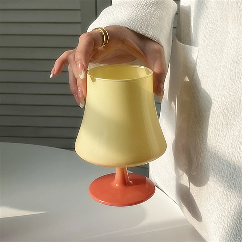 Korean Retro Ins Style Lamp Shaped Glass, Candy-Colored, Simple Home Champagne Glass, Single-layer, Universal Tall Glasses