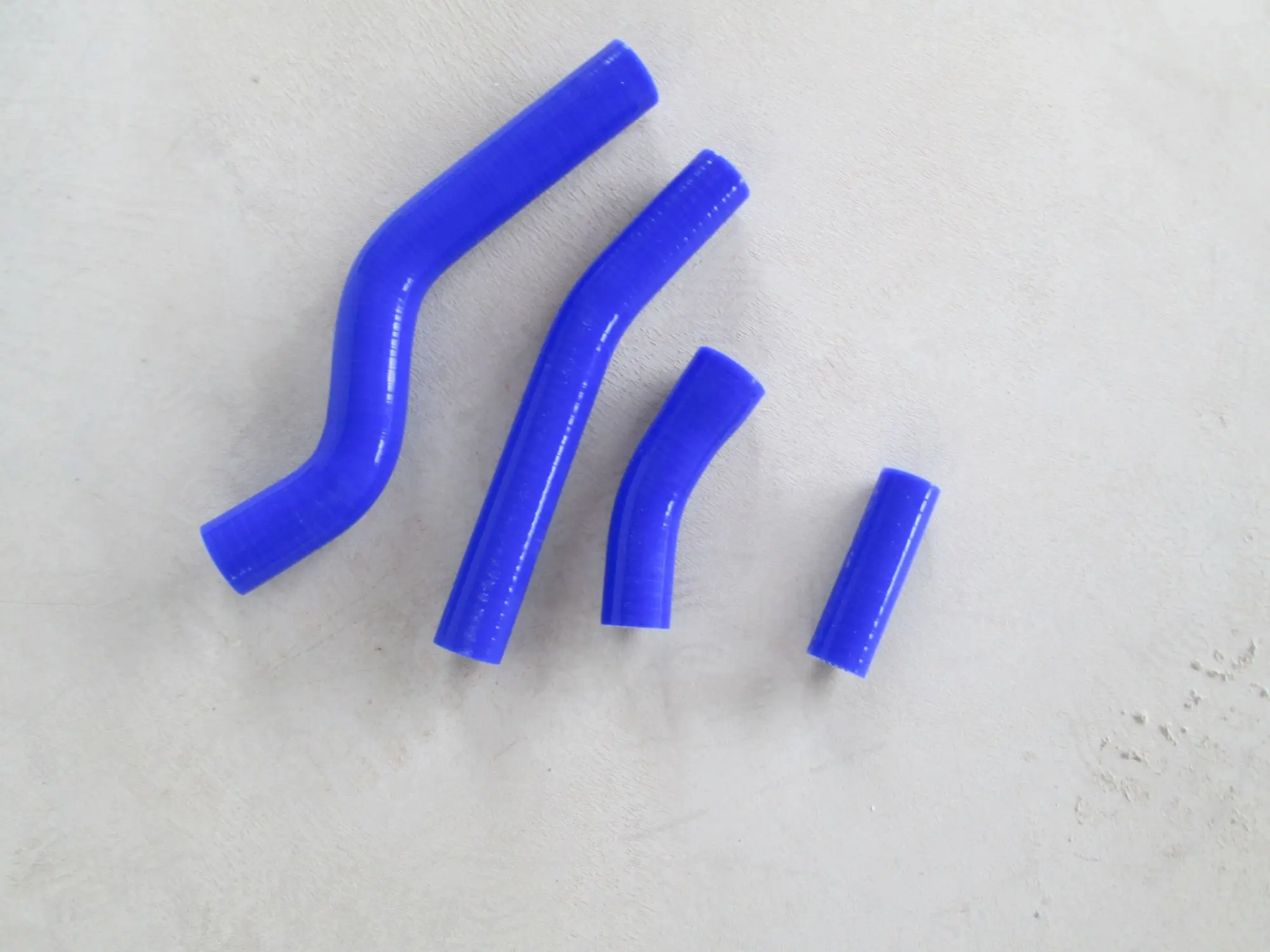 

Blue Silicone Radiator Hose For 2003-2009 YAMAHA YZ450F YZF450 2003 2004 2005 2006 2007 2008 2009