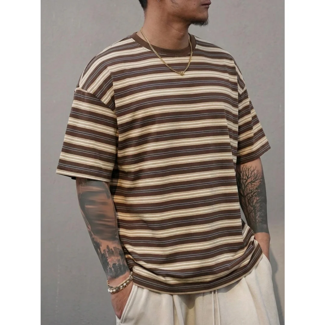 Gestreiftes Colorblock-Freizeit-T-Shirt für Herren, vielseitig für den täglichen Gebrauch, Kurzarm, Sommer, Retro, lässig, Streetwear, modische Oberteile für den Alltag. – Detail 7