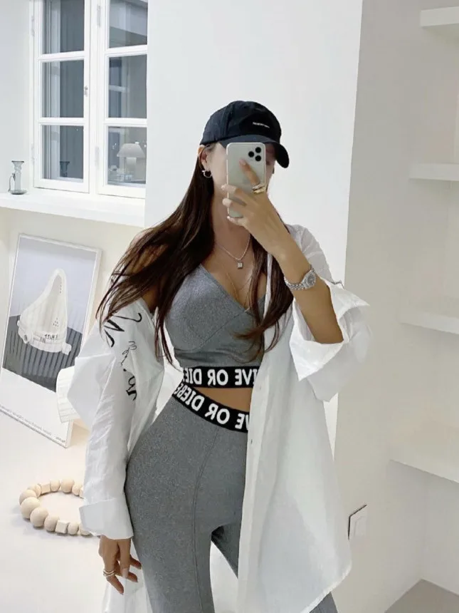 

Женский спортивный бюстгальтер, топ и майка, комплект с эластичной резинкой на талии, облегающий крой для бега, йоги, цветной пояс, жилет с запахом на груди