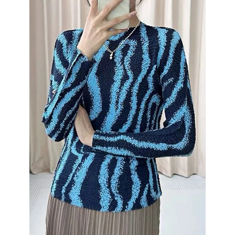 

DUOSHA Pleated Irregular Striped T-shirt Women Round Neck Long Sleeves Slim Print Tops Fashion 2023 Autumn New Clothing 854785