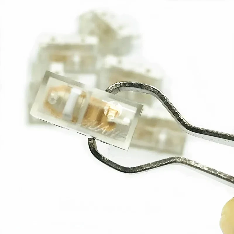 10-100Pcs New HUANO Transparent White Micro Switch 100 million times button Switches Can replace D2FC F 7N D2FC-F-K