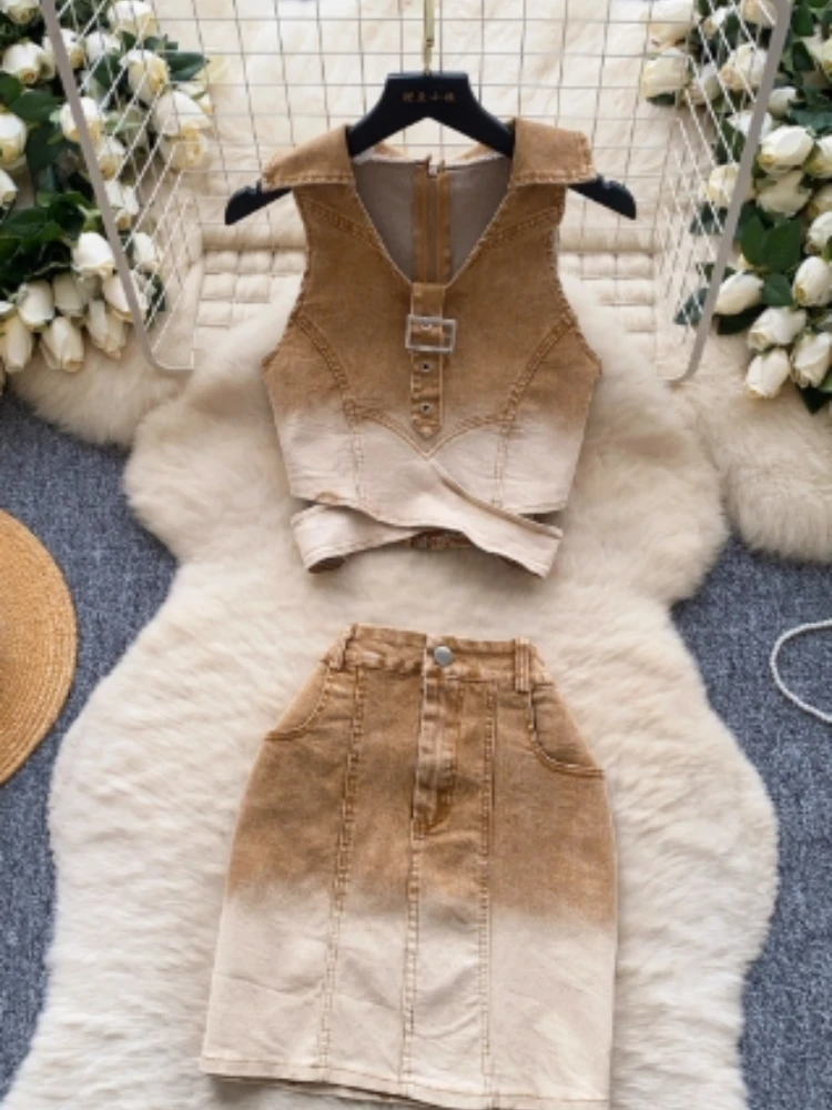 

Summer New Chic Hollow Out Cross Waist Cinching Design Sense Turn-down Collar Denim Top Gradient Short Skirt Two-piece Set