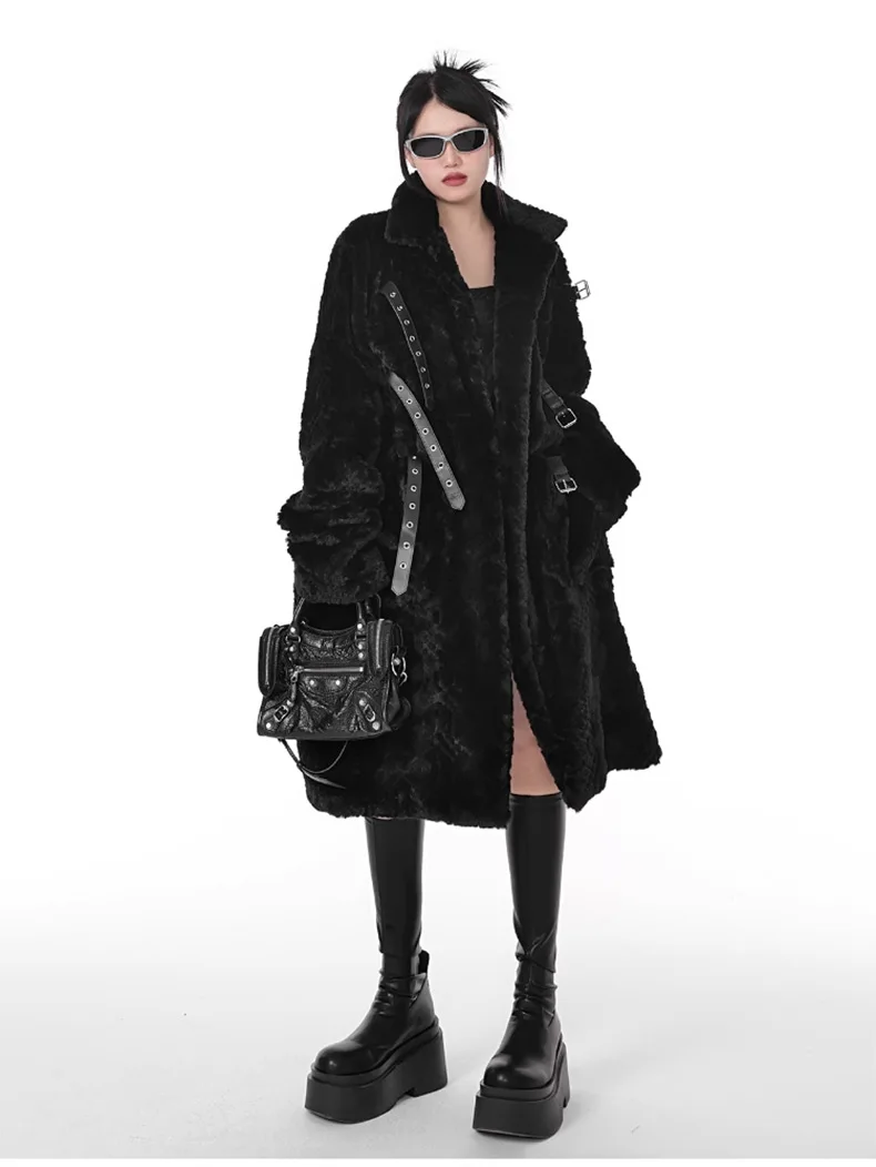 Lautaro Winter Cool Long Loose Casual Soft Thick Warm Black Fuzzy Faux Fur Coat Women Stand Collar Punk Style Fluffy Jacket 2023