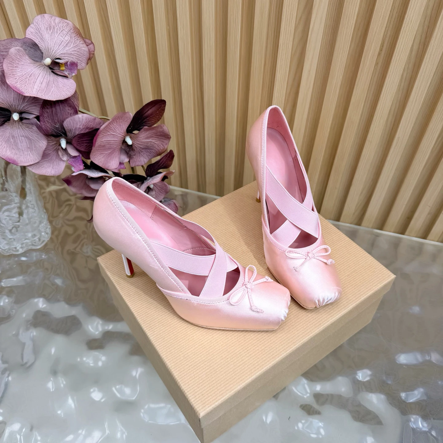 

Hot Sale Women's Satin High Heels Square-Toe Thin heel Cross-Strap Ballet Flats Bow-Adorned Strappy Heels Luxe-Design Size 35-42