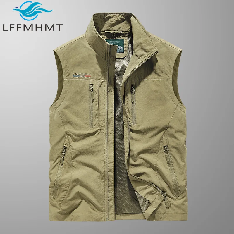 Men's Loose Casual Stand Collar Sleeveless Vest for Summer Good Quality Outdoor Multi-function Fishing Loose Casual Waistcoats