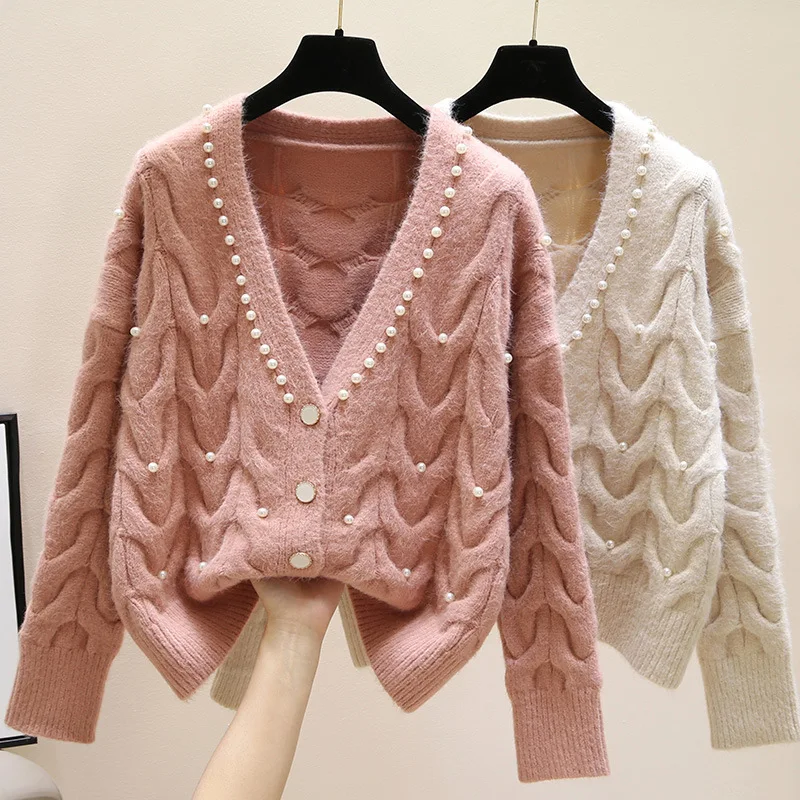 2023 new fashion all-match knitted outer wear sweater Sweet beaded V-neck knitted cardigan women\'s spring