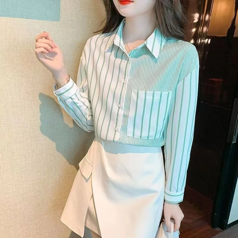 Chemises à manches longues pour femmes, à carreaux, boutonné, coupe cintrée, col rabattu, français, féminin, élégant, Preppy, jeune, romantique, Look quotidien