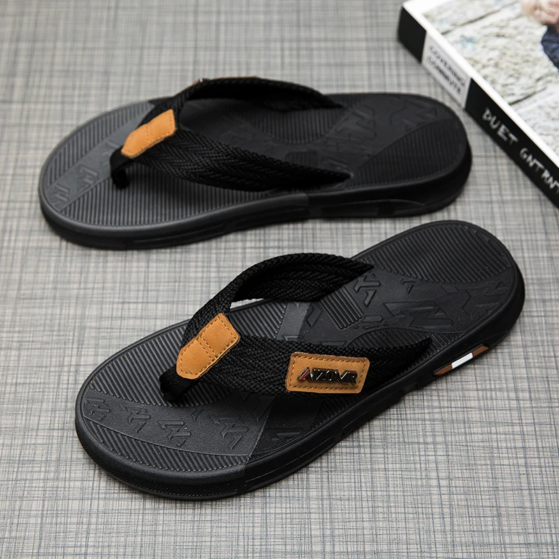 

Summer 2026 fashion men’s slip-resistant woven moccasin sandals – comfortable, durable, casual, beach-ready slippers.