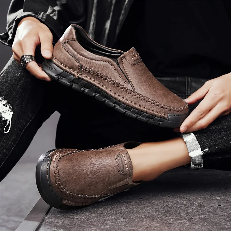 

Big size reddish brown slip-on men’s shoes Autumn high quality casual business shoes man soft handmade nloafers driving shoes