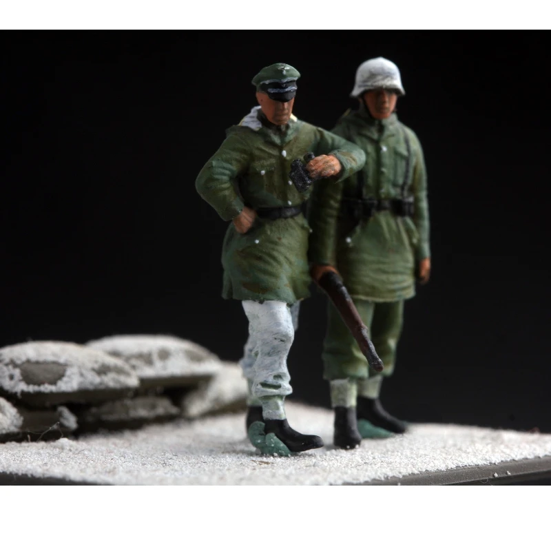 Model w skali 1:72, 2 sztuki niemieckich oficerów i żołnierzy zimowych, postawy stojące, drużyny szturmowe, figurki akcji, zabawki, akcesoria do scen DIY