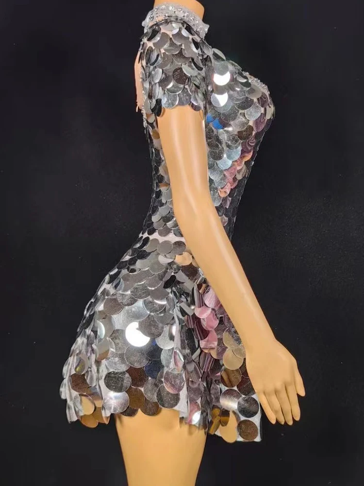 Vestido acampanado elástico plateado con lentejuelas y diamantes de imitación, ropa de mujer personalizada, alta calidad, nueva moda, 2024