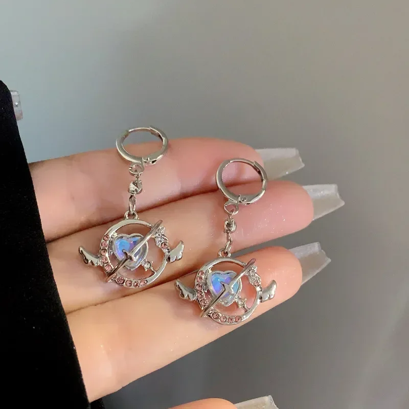 

Original Temperament Dazzling Colors glass stone Heeart Shaped Earrings Sweet Cool Small Round Angel Wings Earrings for Women