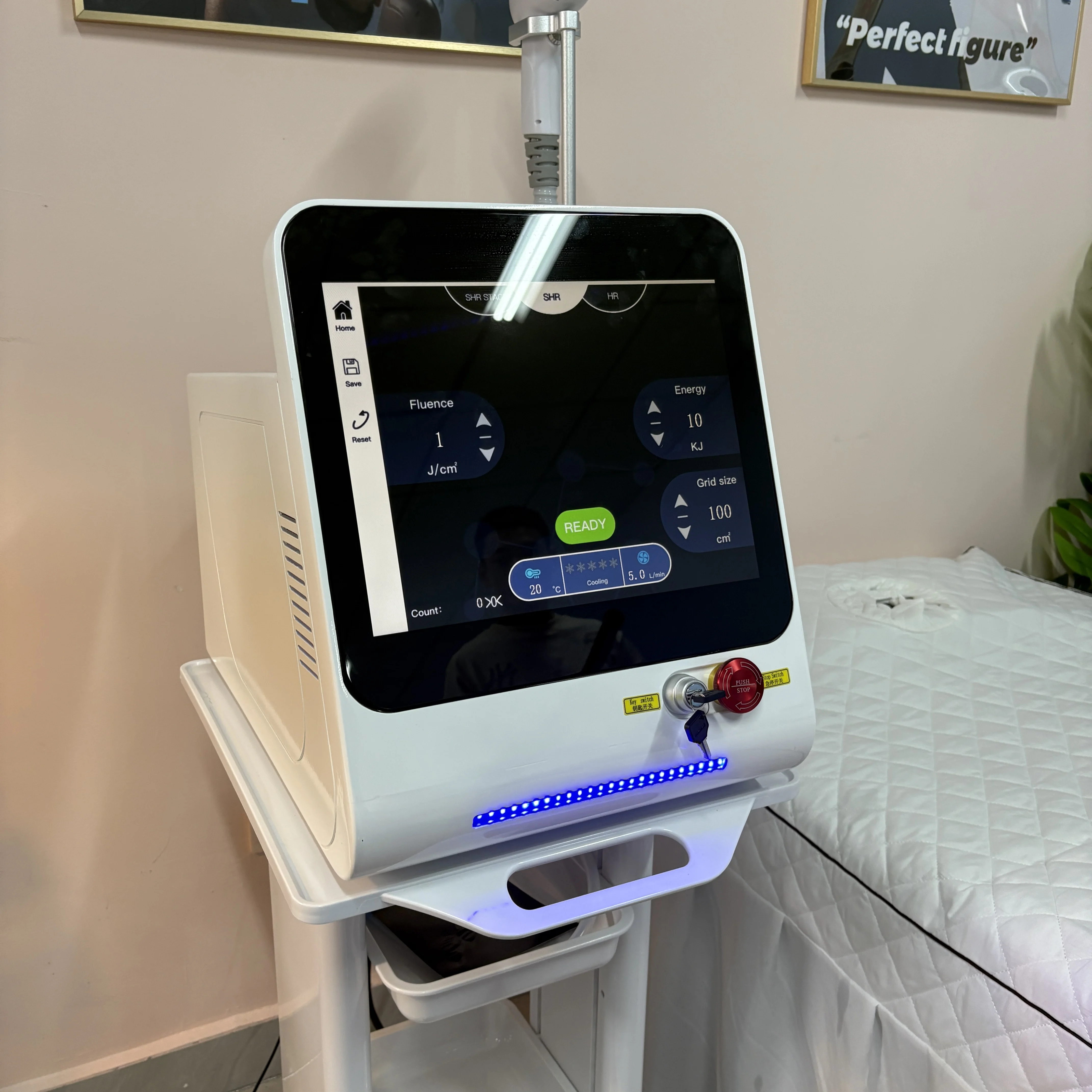 

4000W proTitanium Ice Platinum Freezing point painless Alexandrit 755 808 1064nm Machine Painless laser Hair Removal Machine