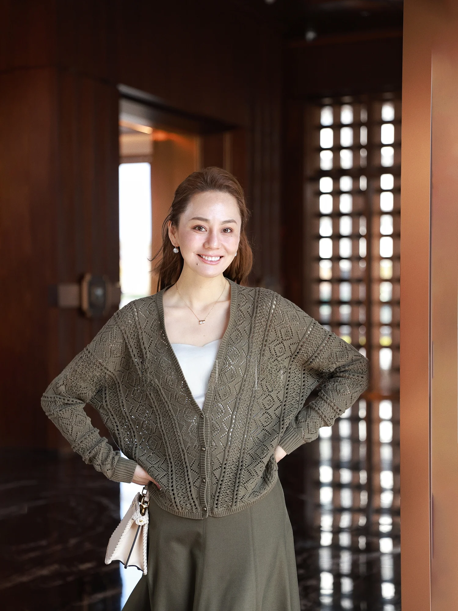 

WinnieTang Vintage Sle Knitted Open Cardigan Silk Wool Tassel Hem V-Ne Long Sve Cotton Blend f Skirt with Hook Flowers