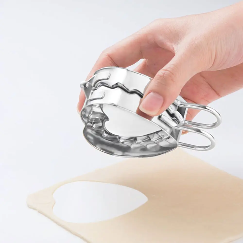 Kitchen Pastry Tool Heart Shape Dumpling Press Mold Stainless Steel Ravioli Maker Dough Wrapper Cooking Device