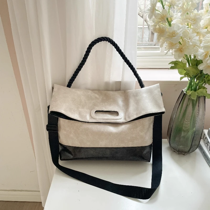 

Large Capacity Soft Pu Leather Flap Pocket Shoulder Bag New A4 Class Work Commute Fashion Crossbody Purse for Office & College