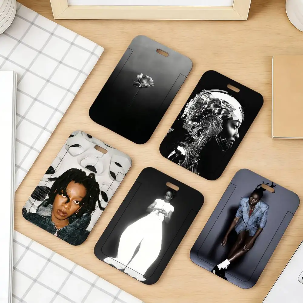 

Держатели для карт R-Rocky Horror P-Picture S-Show, чехлы для удостоверений личности, студенческих билетов, проездных на метро, бейджей сотрудников и защитные футляры.