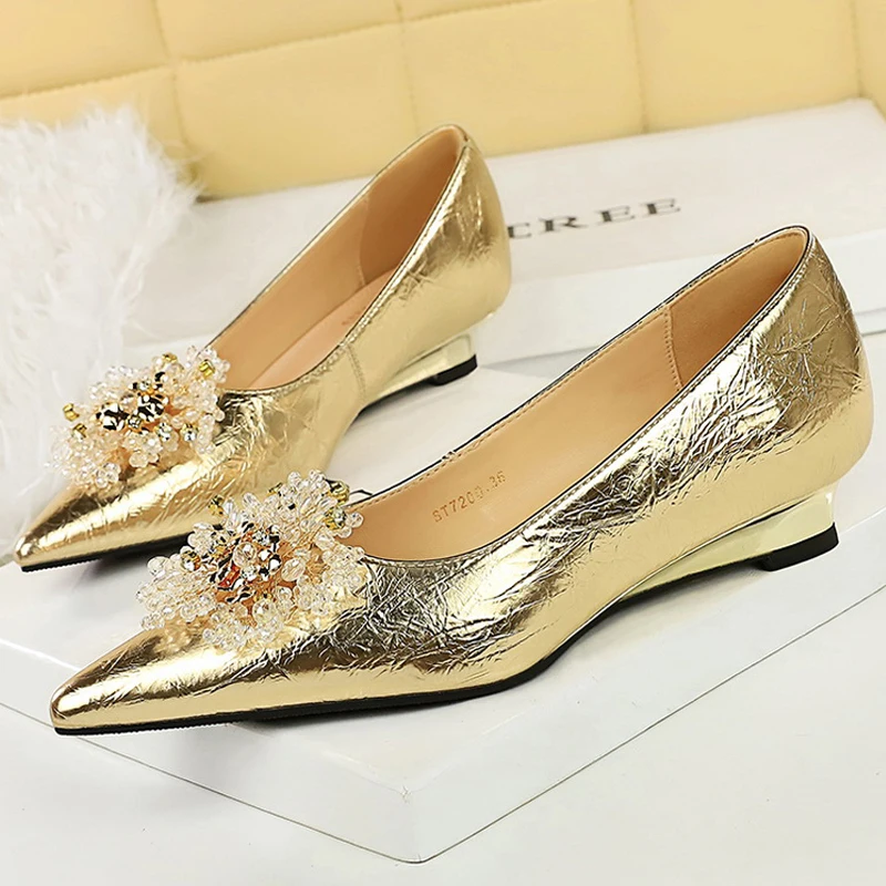 BIGTREE Shoes Women Wedges Metal Decoration Wedding Shoes Rhinestone Pointed Low Heel Ladies Shoes Luxury Banquet Shoes Fashion
