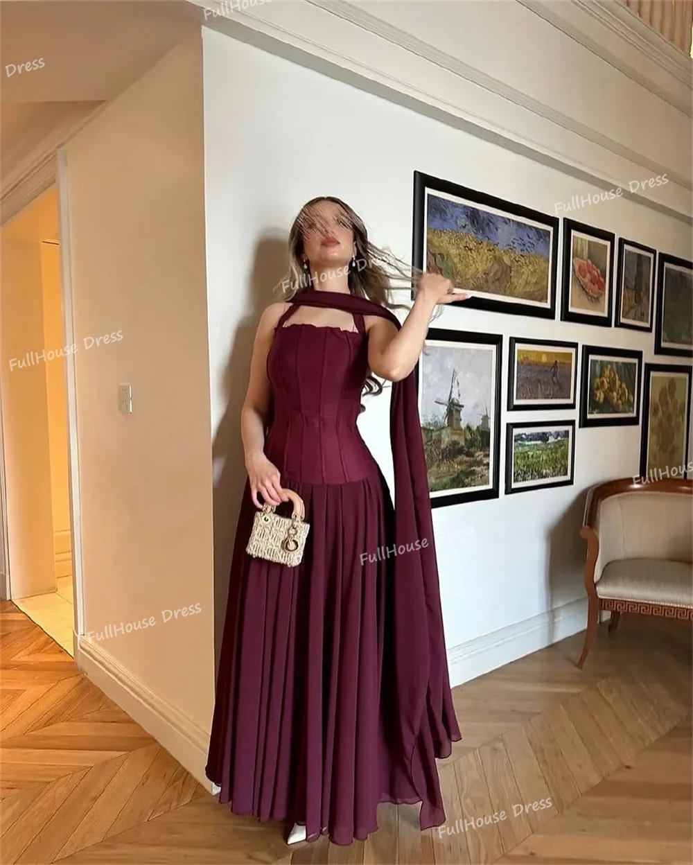 فستان سعودي ذو ياقة قارب حديثة مصنوع حسب الطلب بطبقات على شكل حرف a بطول الكاحل فستان حفلات بدون ظهر مع شال شارون سعي