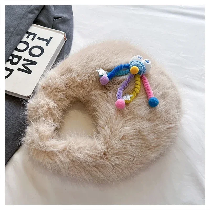 Commuting Super Hot Autumn and Winter Dumpling Bag 2024 New Cute Cartoon Handbag Funny Clown Large Capacity Fluffy Bag Paket