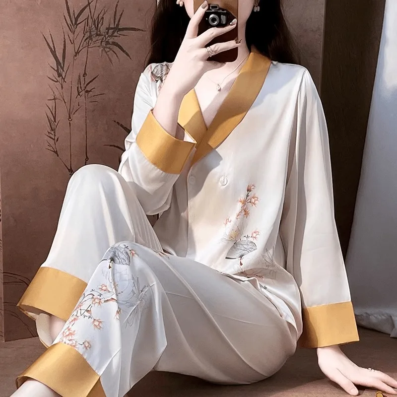 Stunning Sleepwear Temperament New Chinese Style Pajamas Ladies Spring Summer Long Sleeve Home Dress Set V Neck Thin Ice Silk
