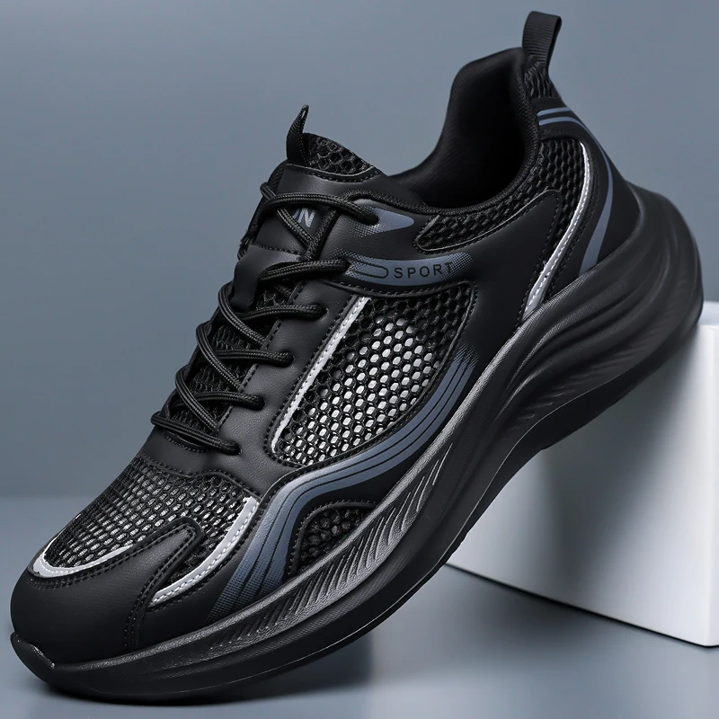 Fashion Clean Line Men Athletic Casual Monochrome Shock Absorbing Outsole Versatile Sneakers Male City Daily Walking Footwear
