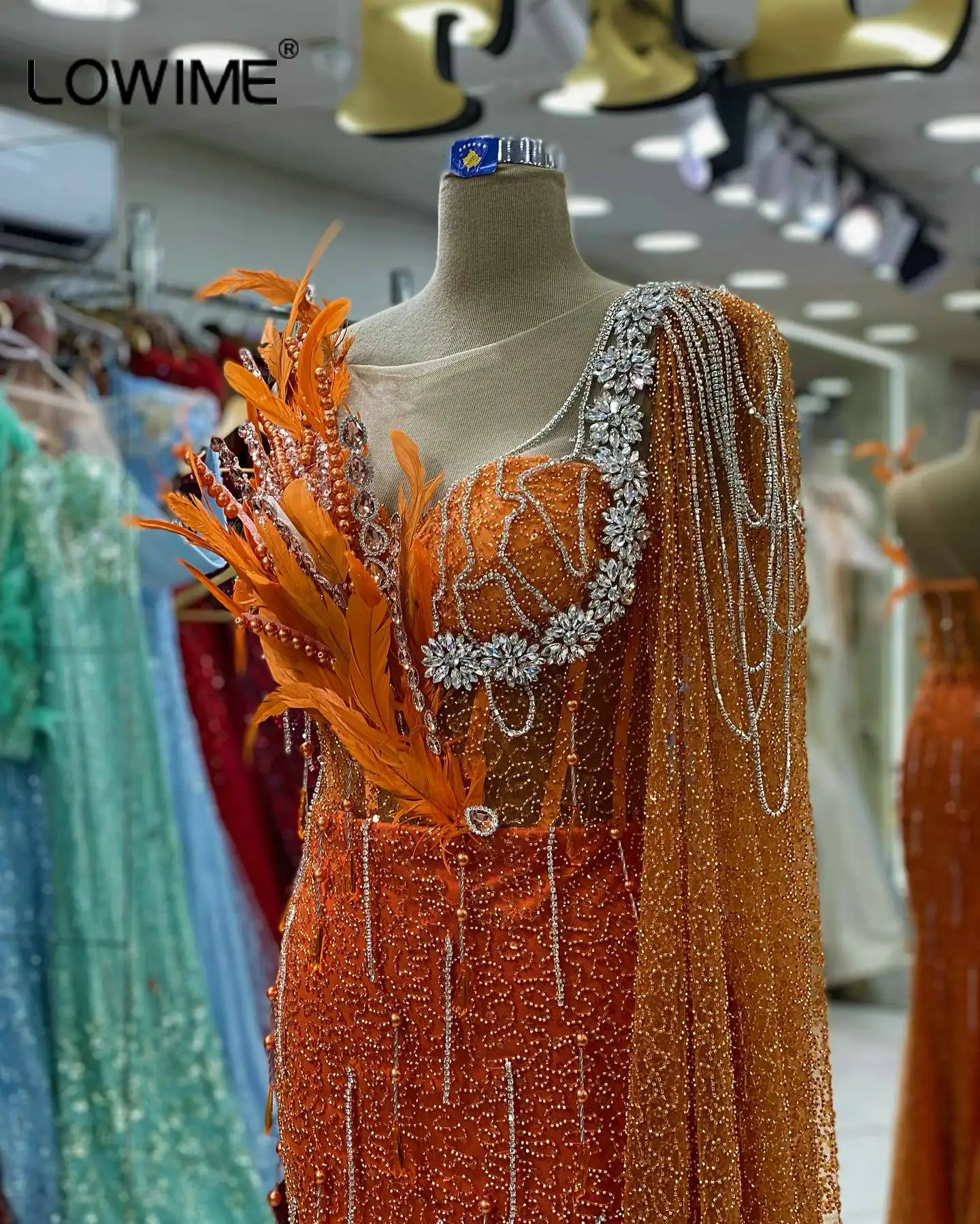 Dubai Orange Sequins Mermaid Evening Dresses with One Shoulder Cape Crystals Stones Feathers Formal Party Gowns Robes De Soirée