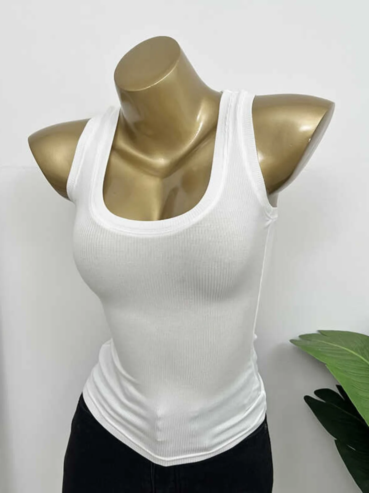 Slim Fit Sleeveless U-Neck Tank Top Women's Summer Fashion Casual Wear Thread Detailing Commute Style Short Length T-Shirt