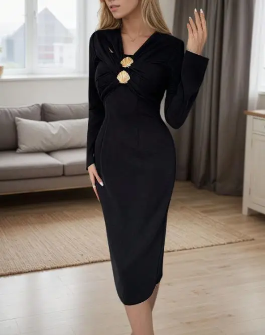 

Women's Dress Spring New Elegant Fashion Personalized Metal Shell Button Decoration Cross Design High Waist Long Sleeve Dress