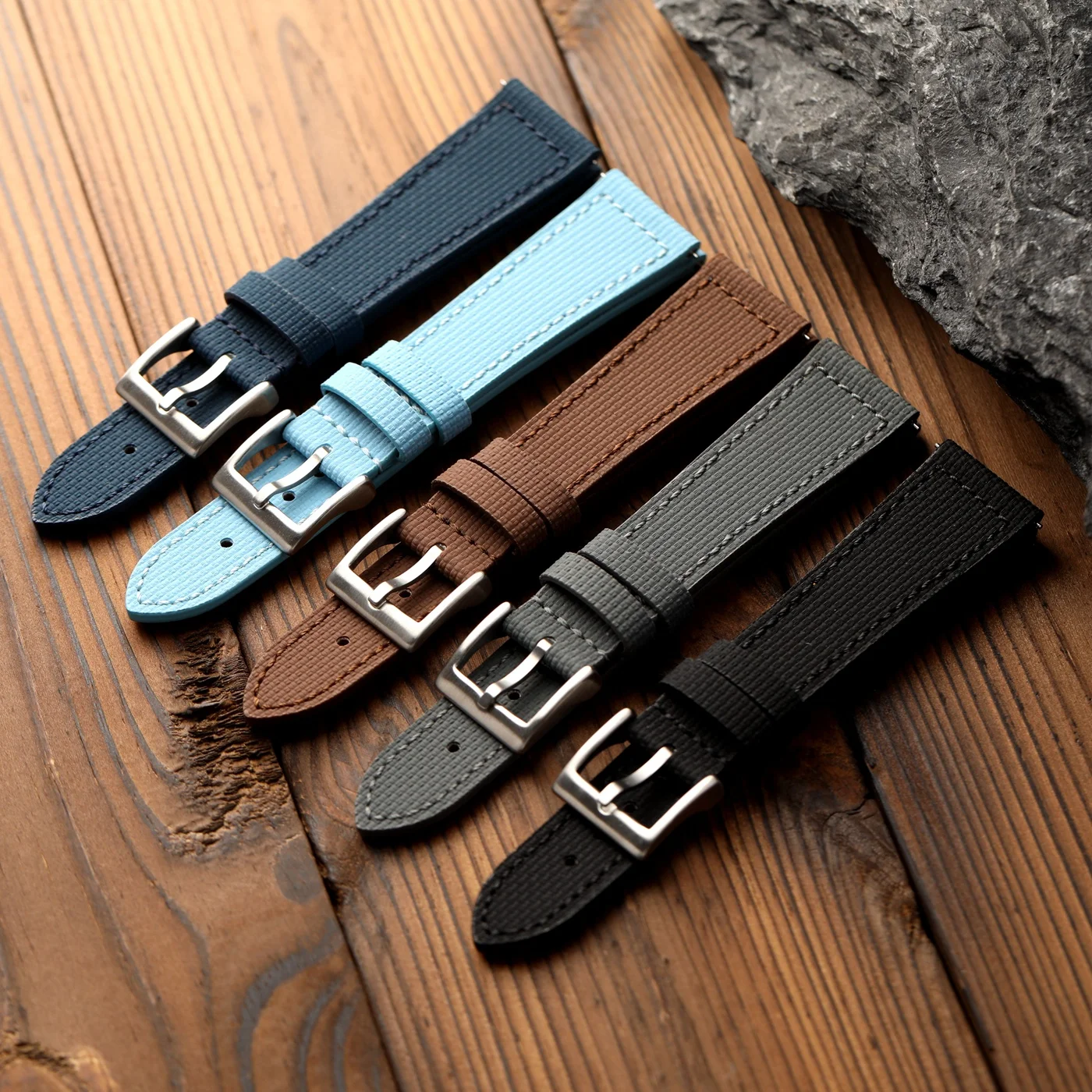 Handmade fluororubber watchband, compatible with genuine leather 18, 19, 20, 21, 22, 24MM, soft, brown, black, gray, blue, water