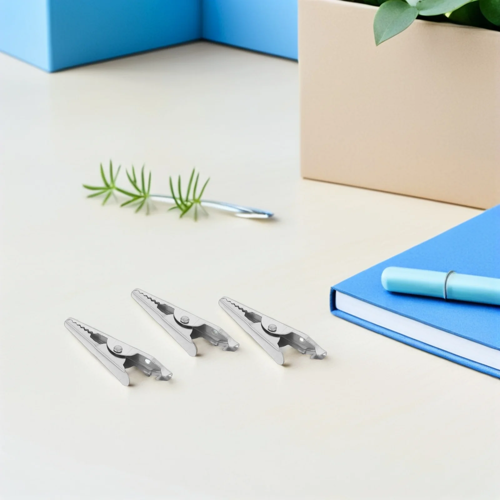 100pcs Mini Metal Alligator Clips Adjustable Hose Clamps For Craft Electrical Test Merchandise Sign Holder Display