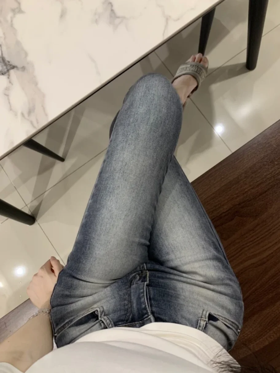 

Retro Korean Women's Pencil Jeans Nine Points Vintage Faded Slim Fit Elastic Ankle-Length Cotton Stretch Denim Pants