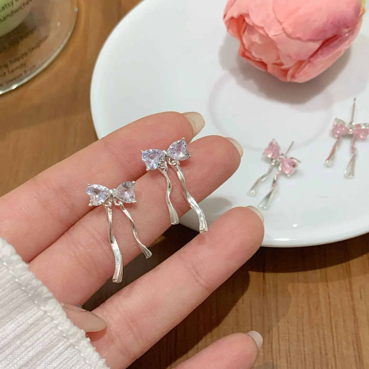 1Pair Sweet Cute Bow Stud Earrings for Women Korea Pink Zircon Ribbon Earrings Simple Minimalist Ear Piercing Jewelry Gifts