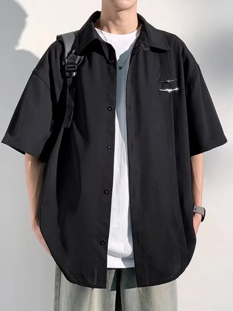 

Новая китайская мужская летняя повседневная рубашка из ледяного шелка с коротким рукавом, модная, универсальная, свободного кроя, на пуговицах, тонкая, с охлаждающим эффектом