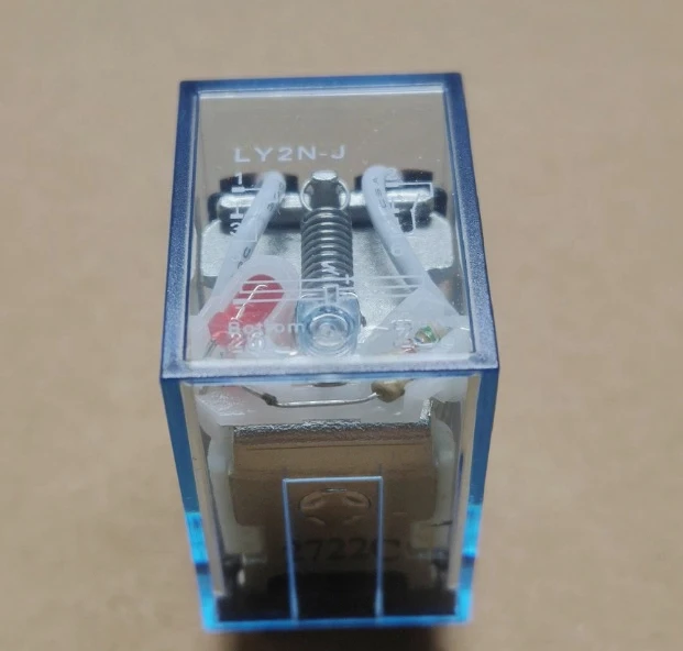 Brand New Original 1 Set LY2N-J HH62P LY2N-GS High-Quality 12V 24V DC 110V 220V AC Coil Power  Fast Delivery