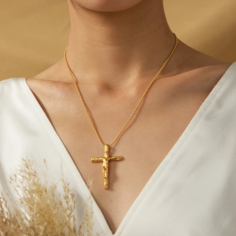 VAROLE Texture Surface Pendant Necklace For Women Concave Convex Design Cross Necklace Fashion Jewelry